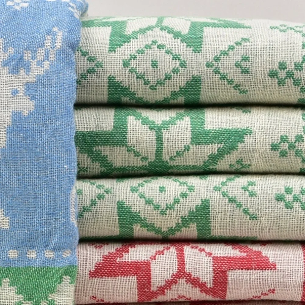 NWT FAIR ISLE Modern Classic Jacquard Blanket Towel Green Blue Reversible Weave
